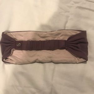 FREE w/ purchase! Lululemon Band Buster Headband